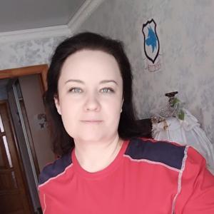 Девушки в Тольятти: Ирина, 46 - ищет парня из Тольятти