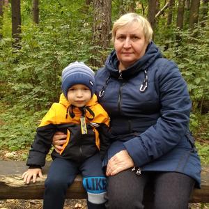 Девушки в Саранске: Валентина, 60 - ищет парня из Саранска