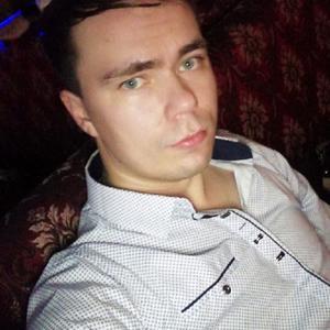 Парни в Ижевске: Кирилл, 31 - ищет девушку из Ижевска