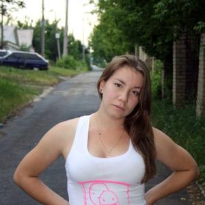 Девушки в Челябинске: Юлия, 31 - ищет парня из Челябинска