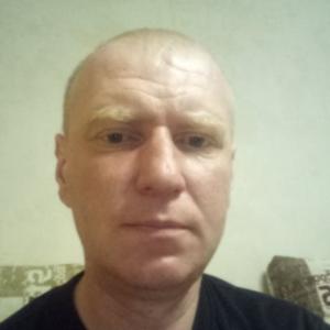 Парни в Томске: Евгений Яхотин, 45 - ищет девушку из Томска