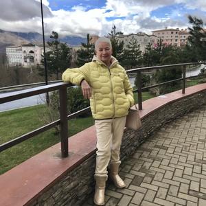 Девушки в Санкт-Петербурге: Sveta, 68 - ищет парня из Санкт-Петербурга