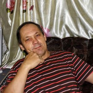 Вячеслав, 56 лет, Угловское