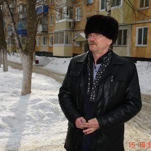 Парни в Арсеньеве: Александр, 68 - ищет девушку из Арсеньева