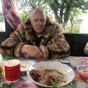 Парни в Челябинске: Алексей, 62 - ищет девушку из Челябинска