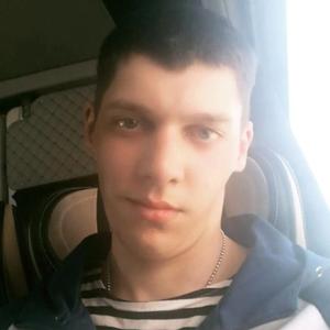 Парни в Молодечно: Антон, 25 - ищет девушку из Молодечно