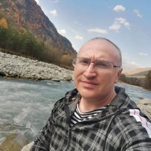 Парни в Владикавказе: Давид Дат, 43 - ищет девушку из Владикавказа