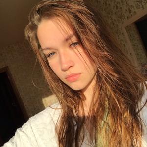 Полина, 21 год, Москва