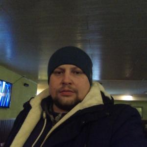 Парни в Костомукше: Роман Александрович Ткачев, 41 - ищет девушку из Костомукши