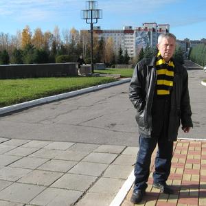 Парни в Балтийске: Валентин Пучков, 73 - ищет девушку из Балтийска