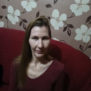 Девушки в Ульяновске: Юлия, 50 - ищет парня из Ульяновска