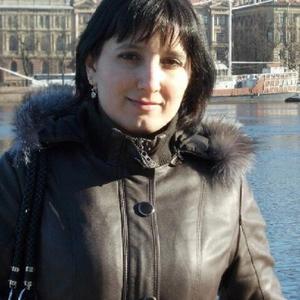 Девушки в Оренбурге: Linara, 41 - ищет парня из Оренбурга