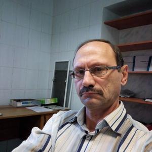 Виктор, 54 года, Псков