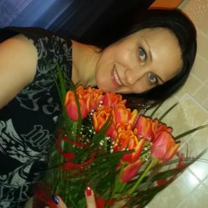 Людмила, 40 лет, Омск