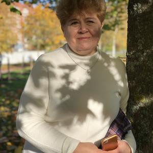 Людмила, 60 лет, Орел