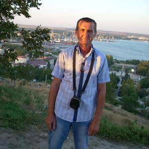 Парни в Шебекино: Иван, 62 - ищет девушку из Шебекино