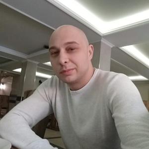 Парни в Ликино-Дулево: Kirill, 39 - ищет девушку из Ликино-Дулево