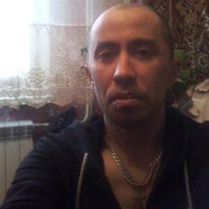 Виталий, 48 лет, Абакан