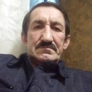 Парни в Чебоксарах (Чувашия): Владимир, 63 - ищет девушку из Чебоксар (Чувашия)