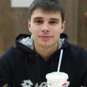 Парни в Омске: Александр Арсеньев, 23 - ищет девушку из Омска
