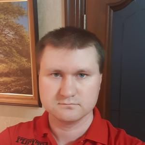 Олег, 31 год, Курган