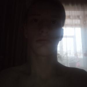 Парни в Печоре: Алексей, 18 - ищет девушку из Печоры