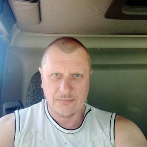 Парни в Калининграде: Андрей, 52 - ищет девушку из Калининграда