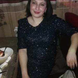 Девушки в Тольятти: Мария Погосян, 31 - ищет парня из Тольятти
