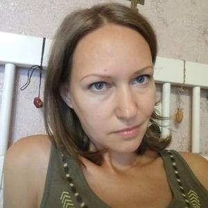 Девушки в Санкт-Петербурге: Марина, 46 - ищет парня из Санкт-Петербурга