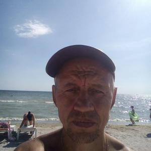 Andrei, 51 год, Николаев