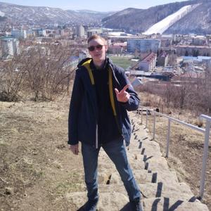 Парни в Новосибирске: Артем, 23 - ищет девушку из Новосибирска