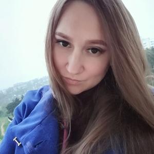 Девушки в Смоленске: Ирина, 34 - ищет парня из Смоленска