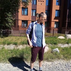 Парни в Петрозаводске: Ell, 37 - ищет девушку из Петрозаводска