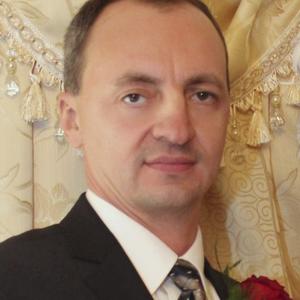 Михаил, 56 лет, Санкт-Петербург