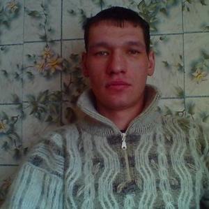 Евгений, 39 лет, Балаково