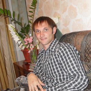 Парни в Оренбурге: Алексей Земских, 38 - ищет девушку из Оренбурга