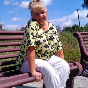 Девушки в Узловая: Валерия, 60 - ищет парня из Узловая