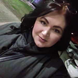 Девушки в Хабаровске (Хабаровский край): Анна, 32 - ищет парня из Хабаровска (Хабаровский край)