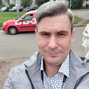 Парни в Ломоносов: Юрий, 32 - ищет девушку из Ломоносов