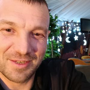 Парни в Ульяновске: Александр, 40 - ищет девушку из Ульяновска
