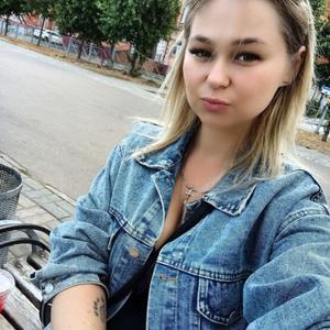 Девушки в Казани (Татарстан): Рина, 32 - ищет парня из Казани (Татарстан)