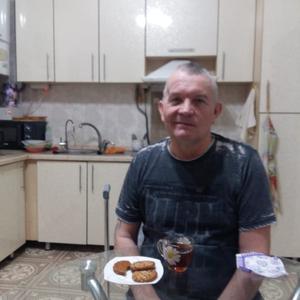 Александр, 63 года, Краснодар