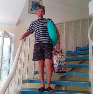 Парни в Саратове: Сергей Казаков, 53 - ищет девушку из Саратова