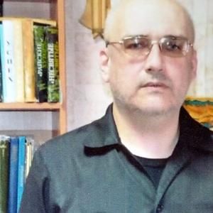 Парни в Первоуральске: Илья, 48 - ищет девушку из Первоуральска