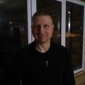 Парни в Сыктывкаре: Эдуард Шмидт, 44 - ищет девушку из Сыктывкара