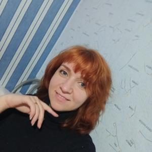 Девушки в Петрозаводске: Юлия, 35 - ищет парня из Петрозаводска