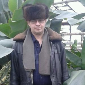 Парни в Кемерово: Олег Лосев, 56 - ищет девушку из Кемерово