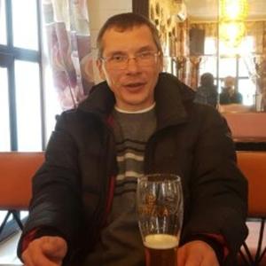 Валентин Смолов, 45 лет, Омск