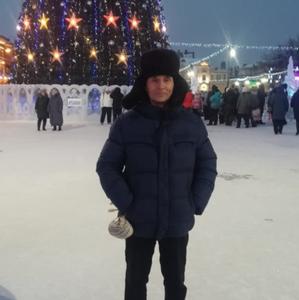 Парни в Томске: Александр Башмаков, 69 - ищет девушку из Томска