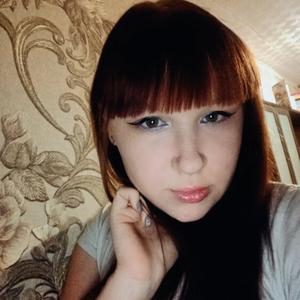 Девушки в Кемерово: Виктория, 19 - ищет парня из Кемерово